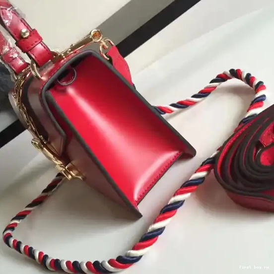 Sylvie Gucci 0517